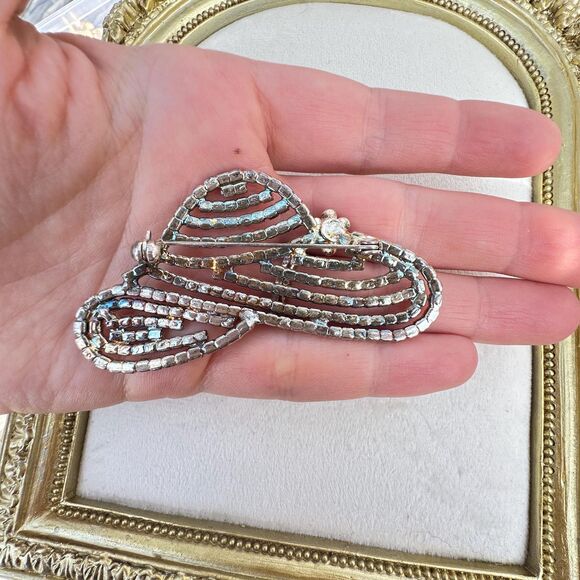 Vintage Jewelry Red Rhinestone Hat Brooch Pin - Picture 2 of 2